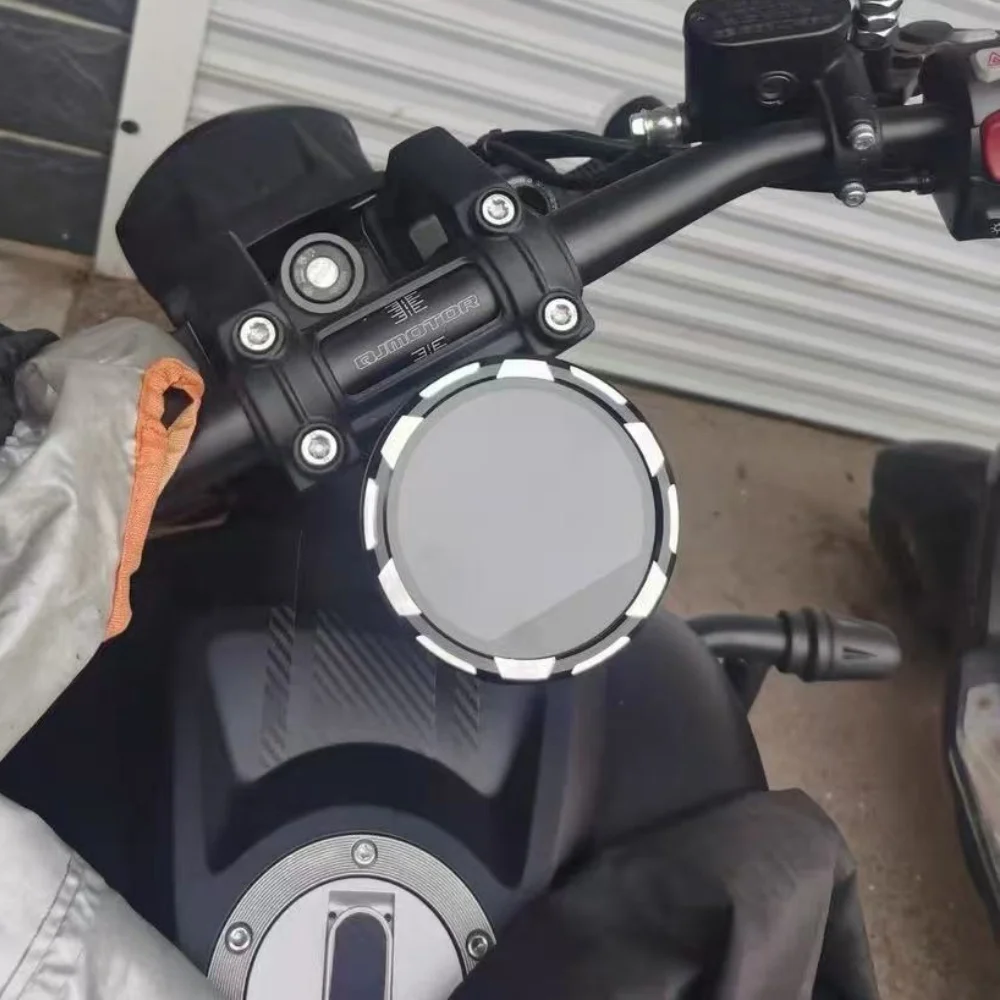 QJMOTOR 레트로 원형 게이지 보호 커버 SRV 150/250V300350/00 UV 방지 반사 방지 스톤칩 방지 손상 방지