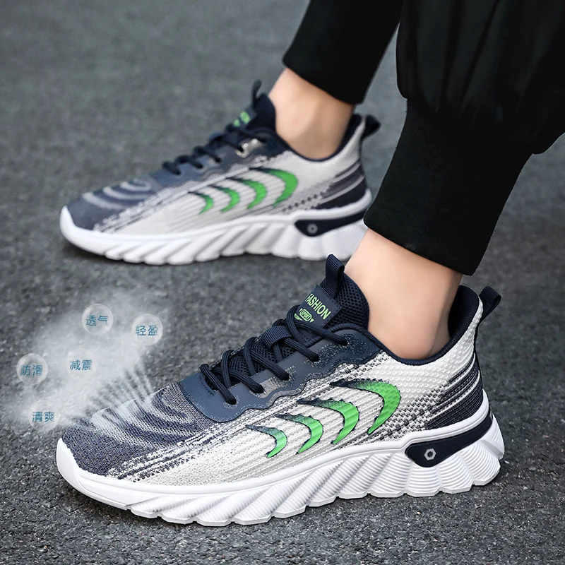 2023 New Fashion Lightweight Casual Sneakers Outdoor Walking Shoes Mesh Breathable Lace Up Summer Men's Thick Sole Sneakers