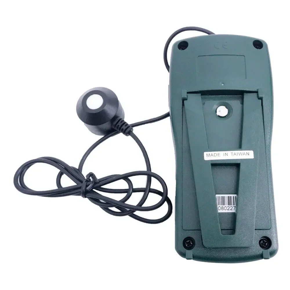 TES-132 Handheld Solar Power Meter Tester 400-1Knm Range 2000W/m2 & 634Btu/(ft2h) Data Logger SD Card 2G USB TES132 3