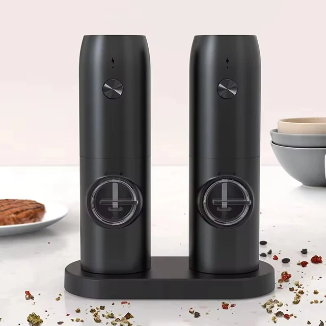 USB Rechargeable Salt & Pepper Grinder 1