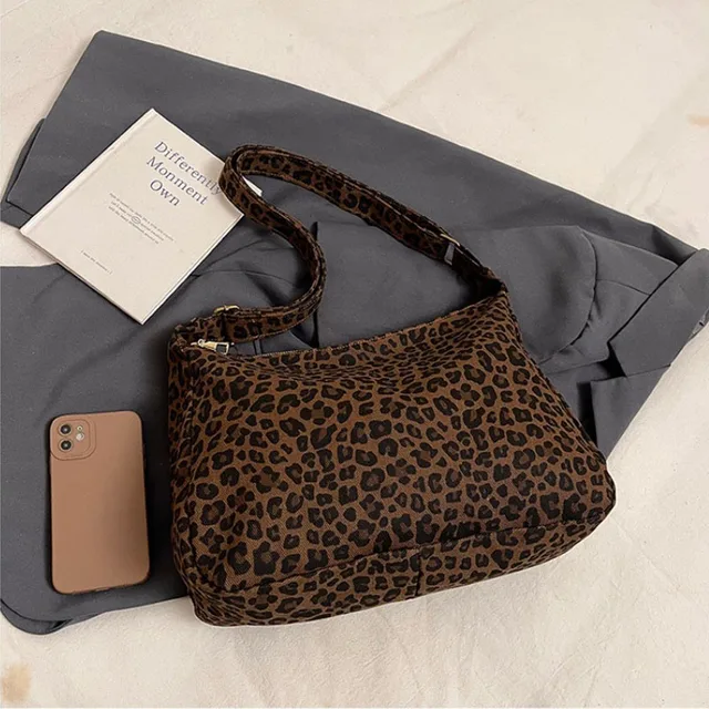 Trendy Casual Soft Textile Women's Shoulder Bag Large Capacity Leopard Print Female Retro Crossbody Bag For Commute Outings 5