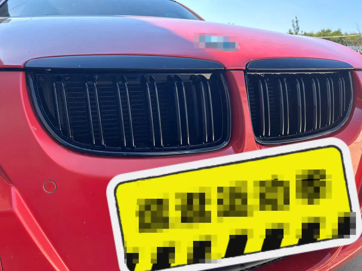 E90-Grill, vorderer Nierengitter für BMW 3er 2005–2008, E90 E91, Doppellatten, glänzend schwarze Grills – Detail 5