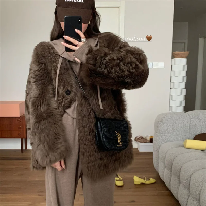 

Women Wool Faux Fur Coat New Winter Warm Female Casual Loose Jackets Overcoats Ladies V Neck Solid Long Sleeve Outerwear Q819