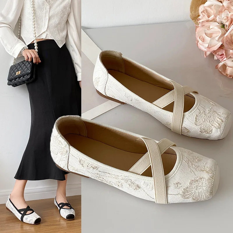 

New Floral Embroider Ballet Shoes Woman Elegant Almond White Lace Ballerina Flats Ladies Cross Straps Wedding Party Mary Jane