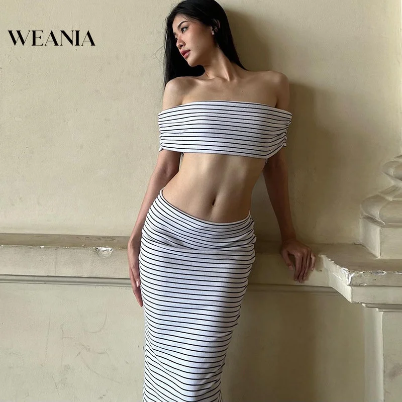 

Women Off Shoulder Stripe Tube And Bodycon Skirt Set