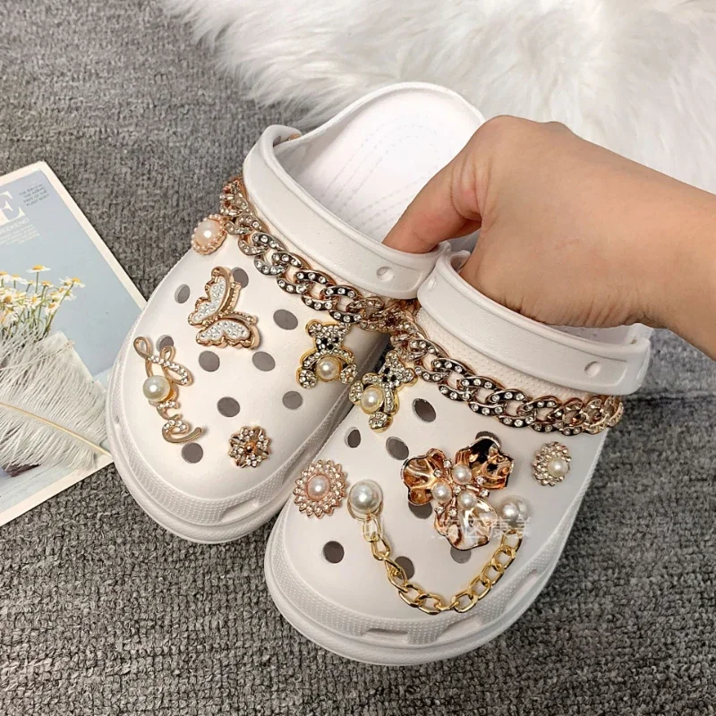

Shoe Charms for Crocs DIY Golden Bear Clover Butterfly Decoration Buckle for Croc Shoe Charm Accessories Kids Party Girls Gift