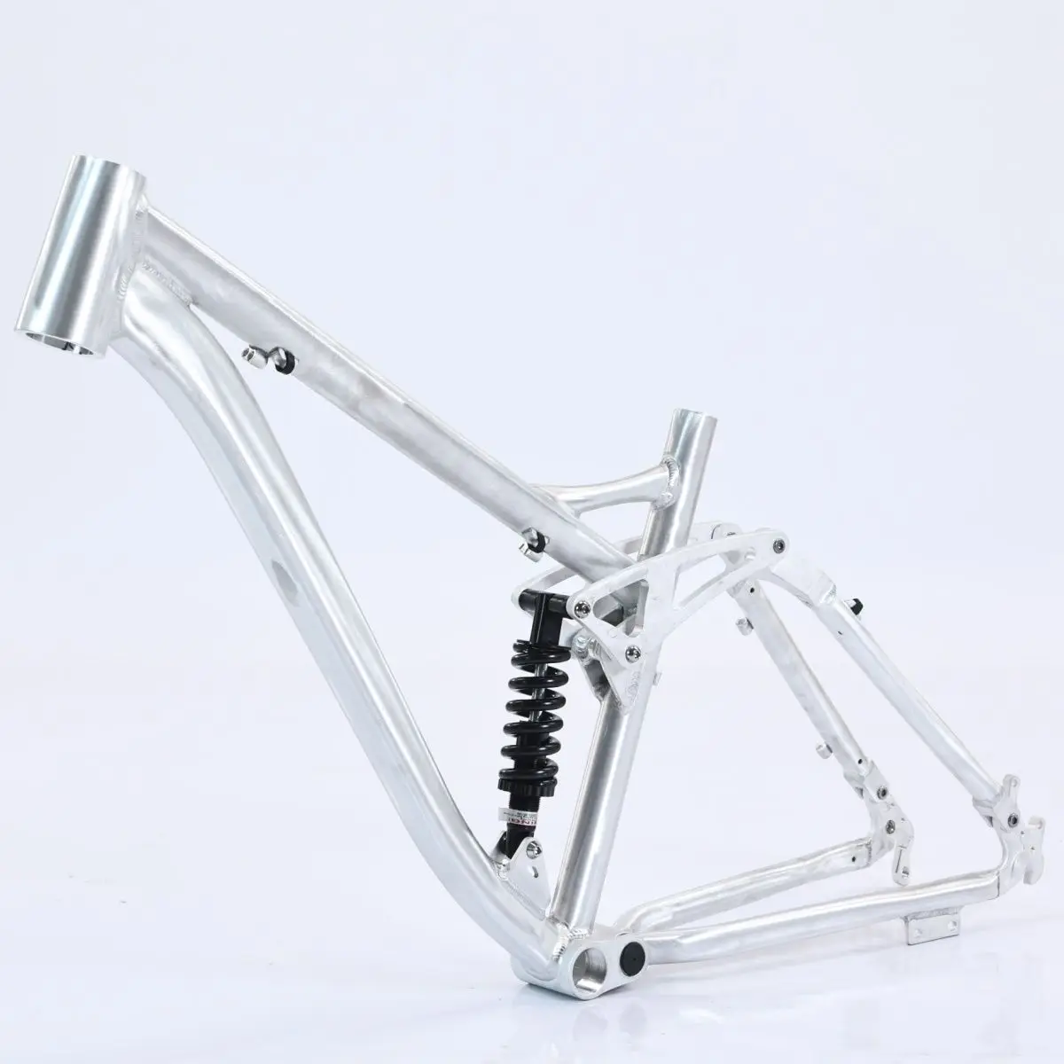 

Soft tail aluminum alloy mountain bike frame MTB bicycle parts triangular variable speed shock absorption 26 inch frame