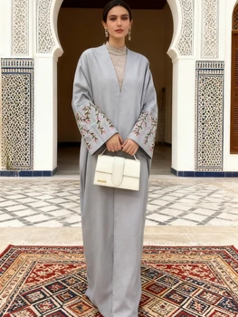 Dubai Elegant Embroided Abaya for Muslim Women - Intricately Crafted with Floral Embroidery Sleeves in Islamic Modest Fashion