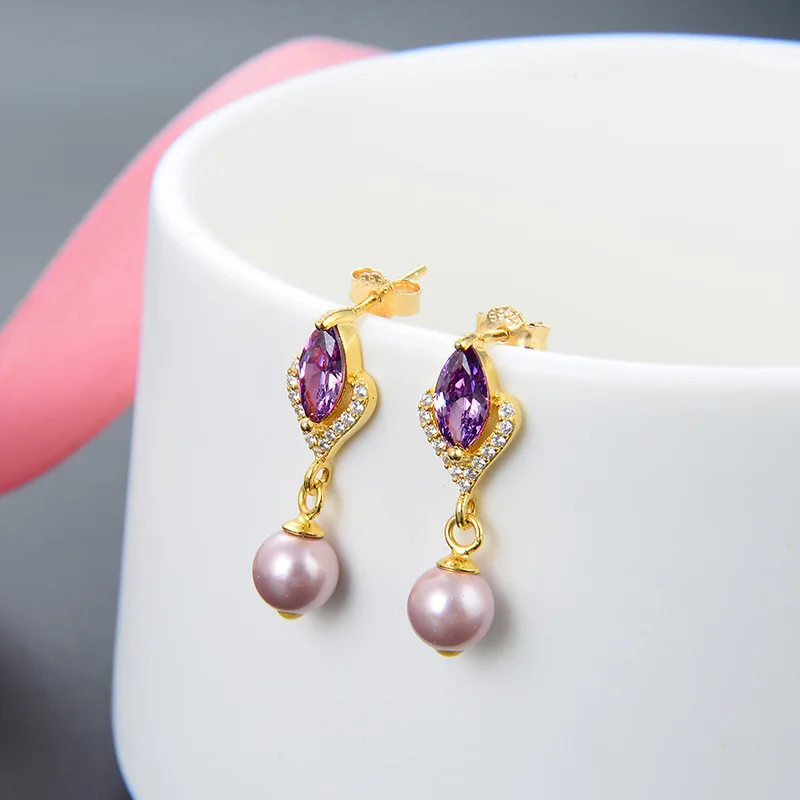 

Серьги женские из серебра 925 пробы с фиолетовыми кристаллами