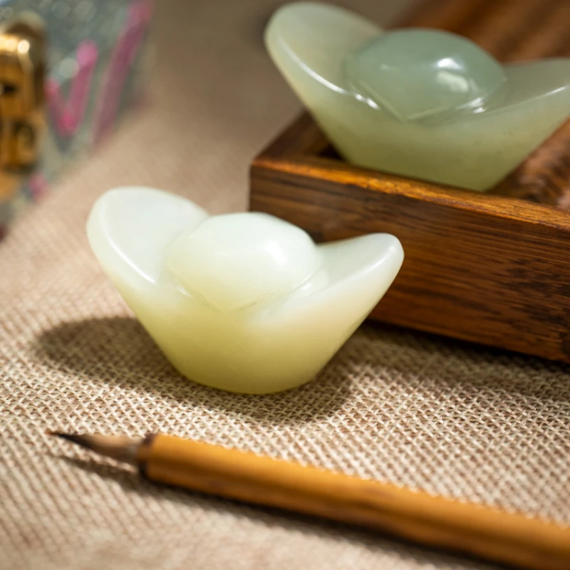 

Professional-grade painting and calligraphy tools