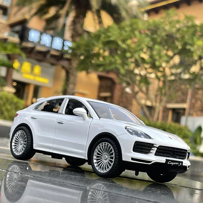 1/24 ポルシェ カイエン Porsche Cayenne Turboミニカー 1/24 ポルシェ カイエン Porsche Cayenne Turbo ミニカー 模型