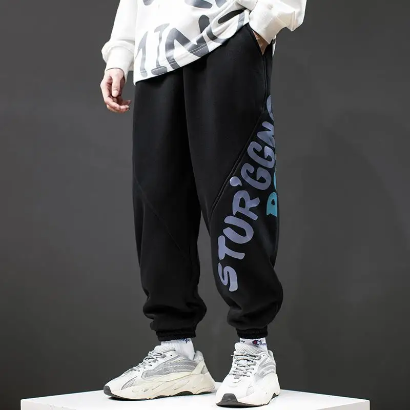 

Casual Men Pants Korean Sweatpants Loose Comfortable Joggers Men Gym Wide Leg Pants Travelling Tracksuit Lager Letter Decoration