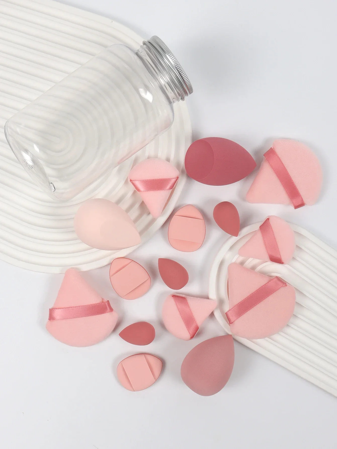 Description Picture 5 of item15Pcs Premium Powder Puffs with Storage Jar - Makeup Blending Sponges Set for Face Foundation & Loose Powder Kit