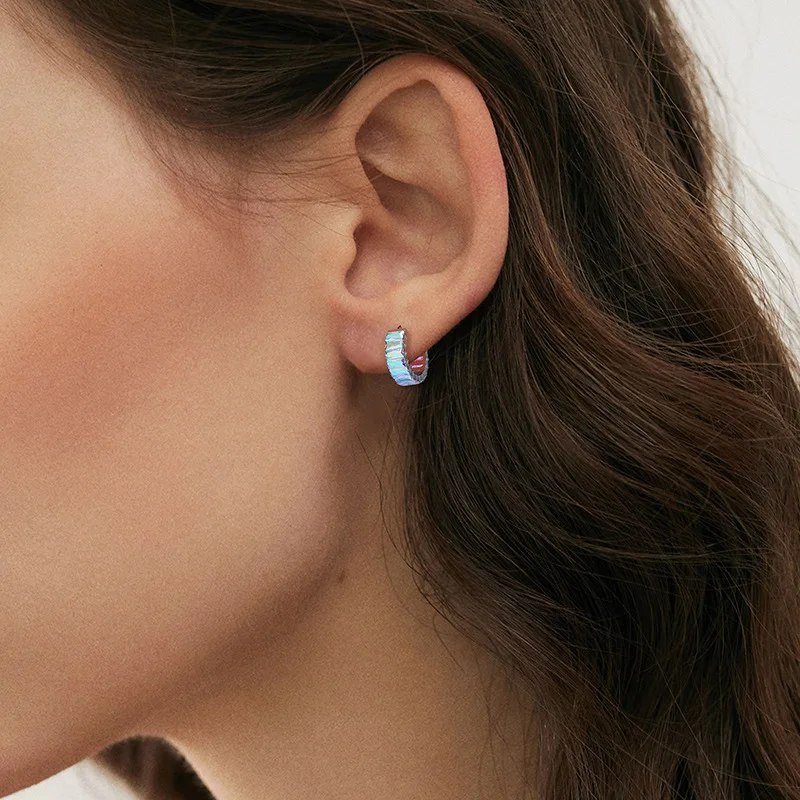 1PC G23 Titanium Piercing Hoop Earrings Zircon Clicker Nose Rings Septum Helix Conch Cartilage Tragus Lobe Piercing Jewelry 16G