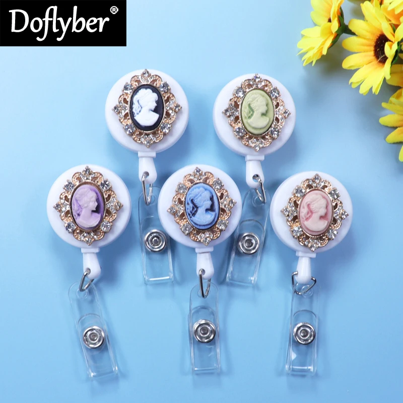 1Pcs Crystal Cameo Head Retractable Badge Reel Exhibition Work Staff Students IC ID Card Clips Badge Holder Stationery