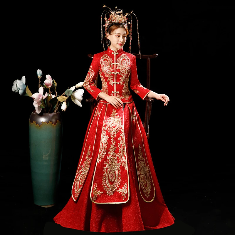 

Ancient Traditional Cheongsam Long-sleeved Bridal Toast Dress Elegant Slim Long Qipao Retro Wedding Dress Evening Party Gown