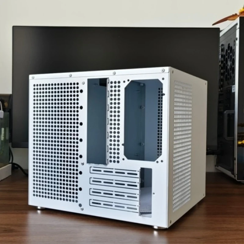 Sagittarius８ベイ NASケース Sagittarius 8-bay NAS Case, Supports MATX Motherboards | ATX Power