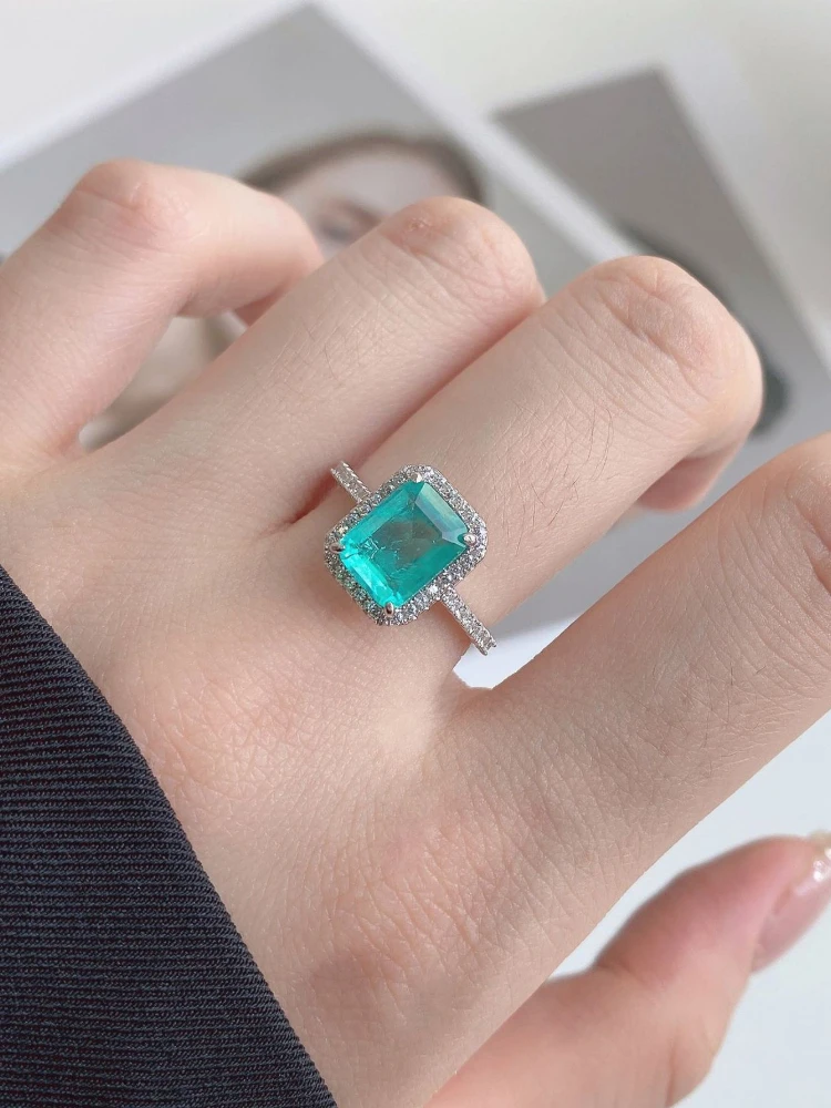 Elegant Green Gemstone Square Ring in Sterling Silver for Women - Luxury Engagement and Wedding Jewelry
