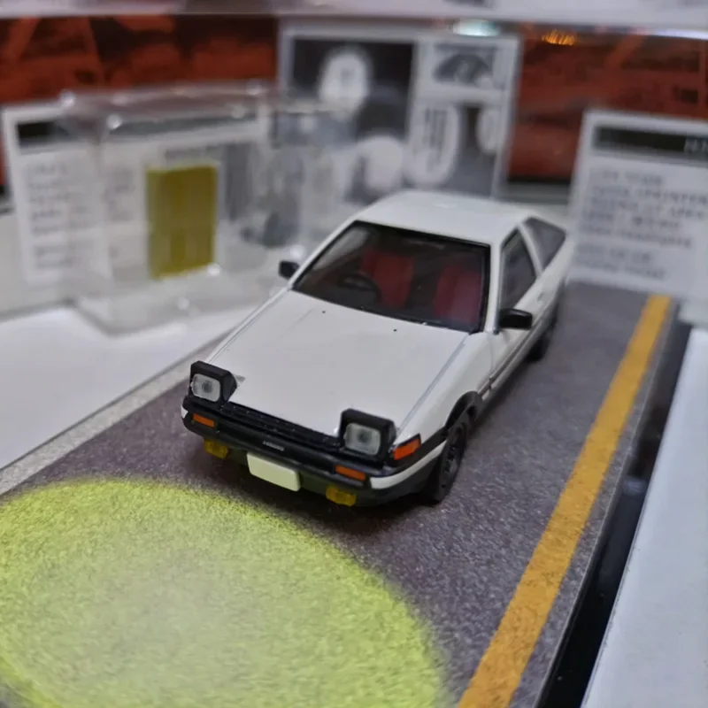 

Модель автомобиля GT APEX AE86 из спортивного сплава масштаб 1:64