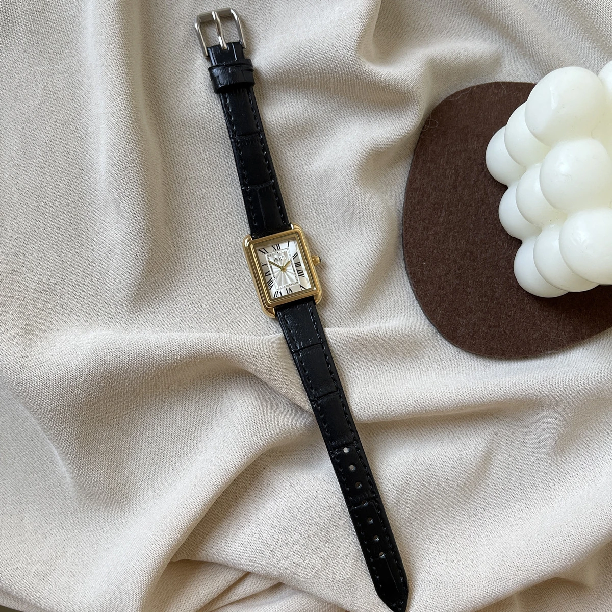 Orologio Donna CIVO Vintage - Quadrante Rettangolare Con Numeri Romani, Cinturino In Pelle, 20x25 Mm - Foto 11