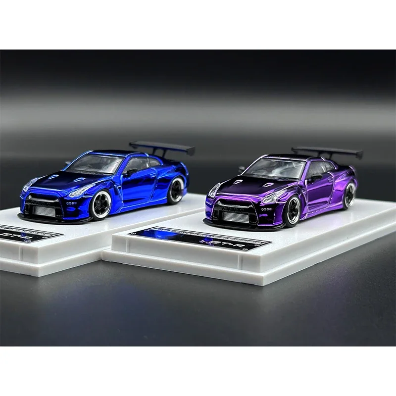 

In Stock LMLF 1:64 Pandem GTR R35 Rocket Bunny Chrome Blue Purple Alloy Car Model Toys Sent Within 24 Hours Gift