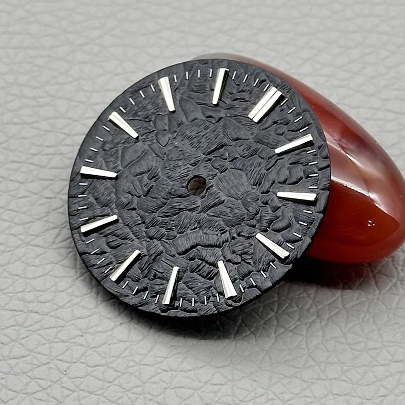 Zifferblatt mit Steinstruktur, Durchmesser 28,5 mm, passend für NH35 NH36 4R35 7S Uhrwerke, 3.0/3.8 Uhr, SKX007 Gehäuse, Uhrenzifferblatt, Ersatzteile. – Detail 4
