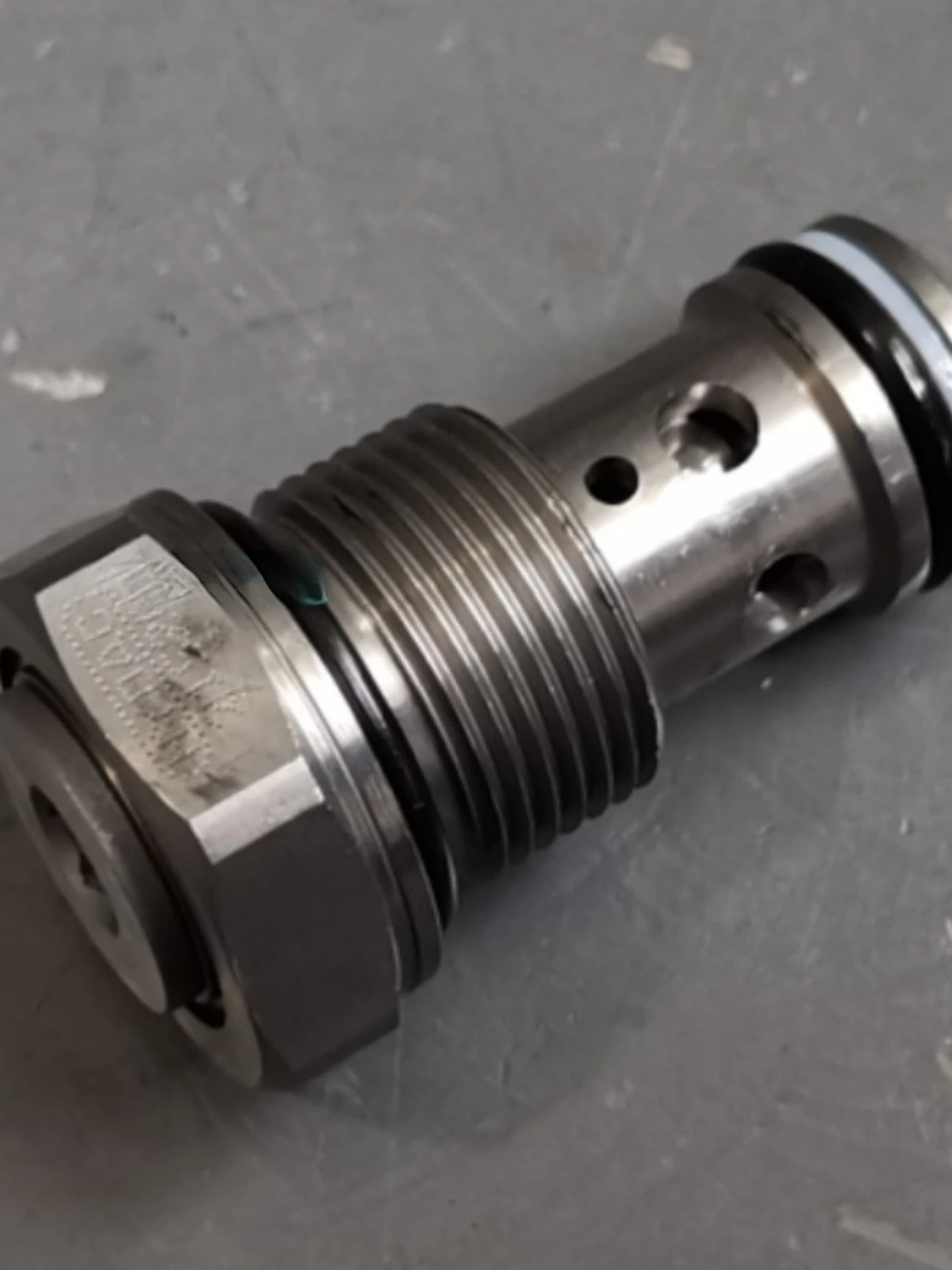 

Применяется для обратного клапана Hedeke RVM10120-01-C-N-0.5 3058962