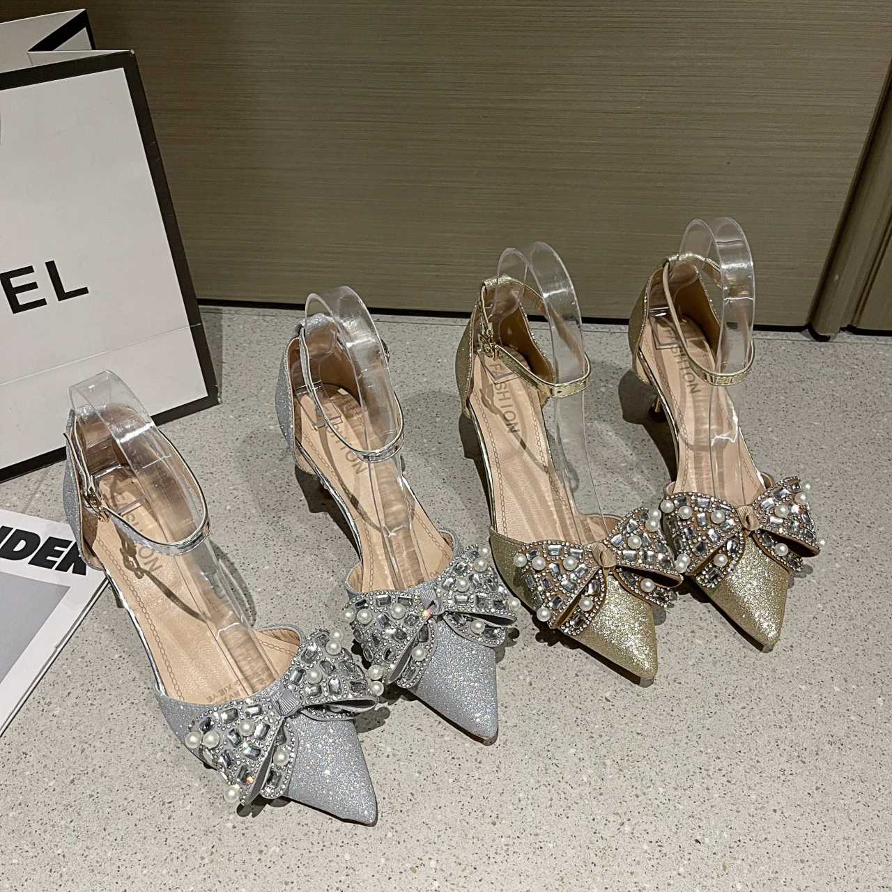 New Luxury Crystal Sequined Bowknot Women Pumps Sexy Ankle Strap High Heels Female Sandals Summer Fashion Wedding Prom Shoes