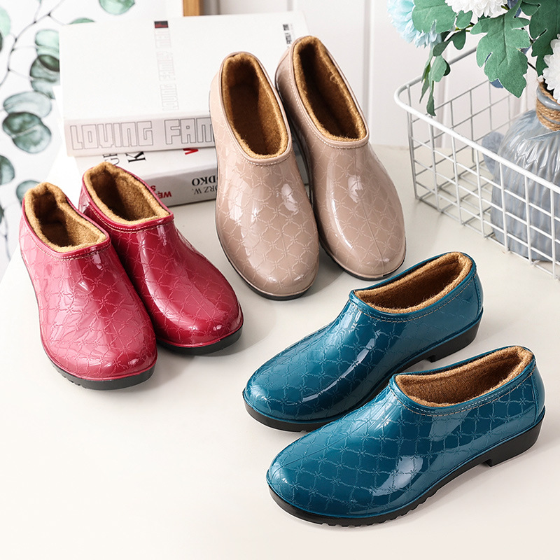 Spring Autumn Four Seasons Waterproof Anti-slip Rubber Boots Women Kitchen Work Warm Flocking Rain Boots Car Washing