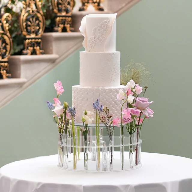 Turn Wedding Cakes into Fabulous Flower Cake Tables