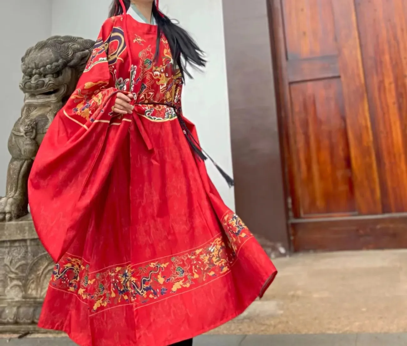 2XL Chinese Hanfu Robe Traditional Ming Dynasty Round Neck Pipa Sleeve Long Robe Cosplay Costume Oversized Hanfu Dress