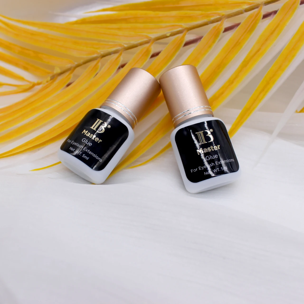 5ml IB Master Glue for Eyelash Extensions 0.5 Sec Fast Drying Professional IB Eyelash Extension Supplies Adhesive Makeup Tools 4