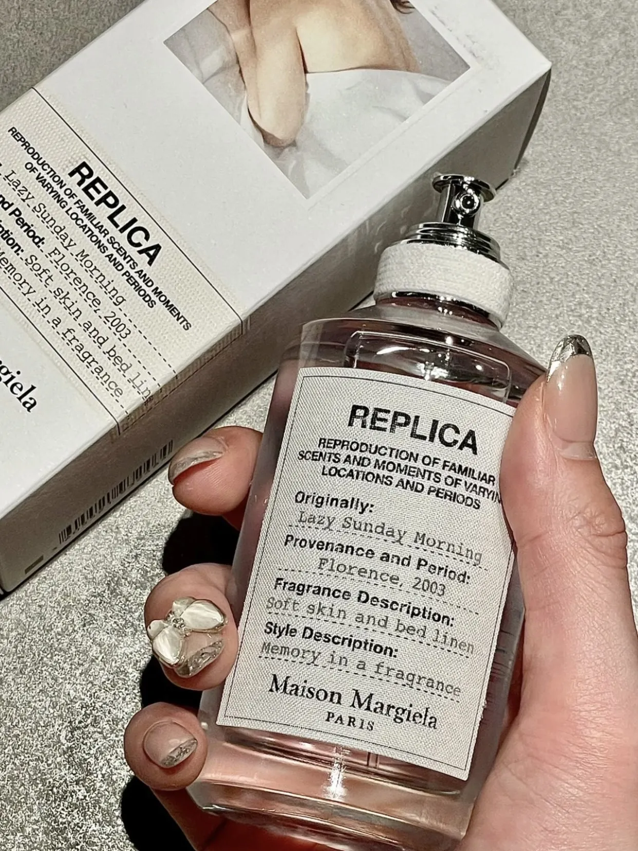 100ML Unisex Perfume Bottle with Long-Lasting Woody Scent, Elegant Glass, Acrylic or Me... - SKU PGBB1501 - UGI Packaging