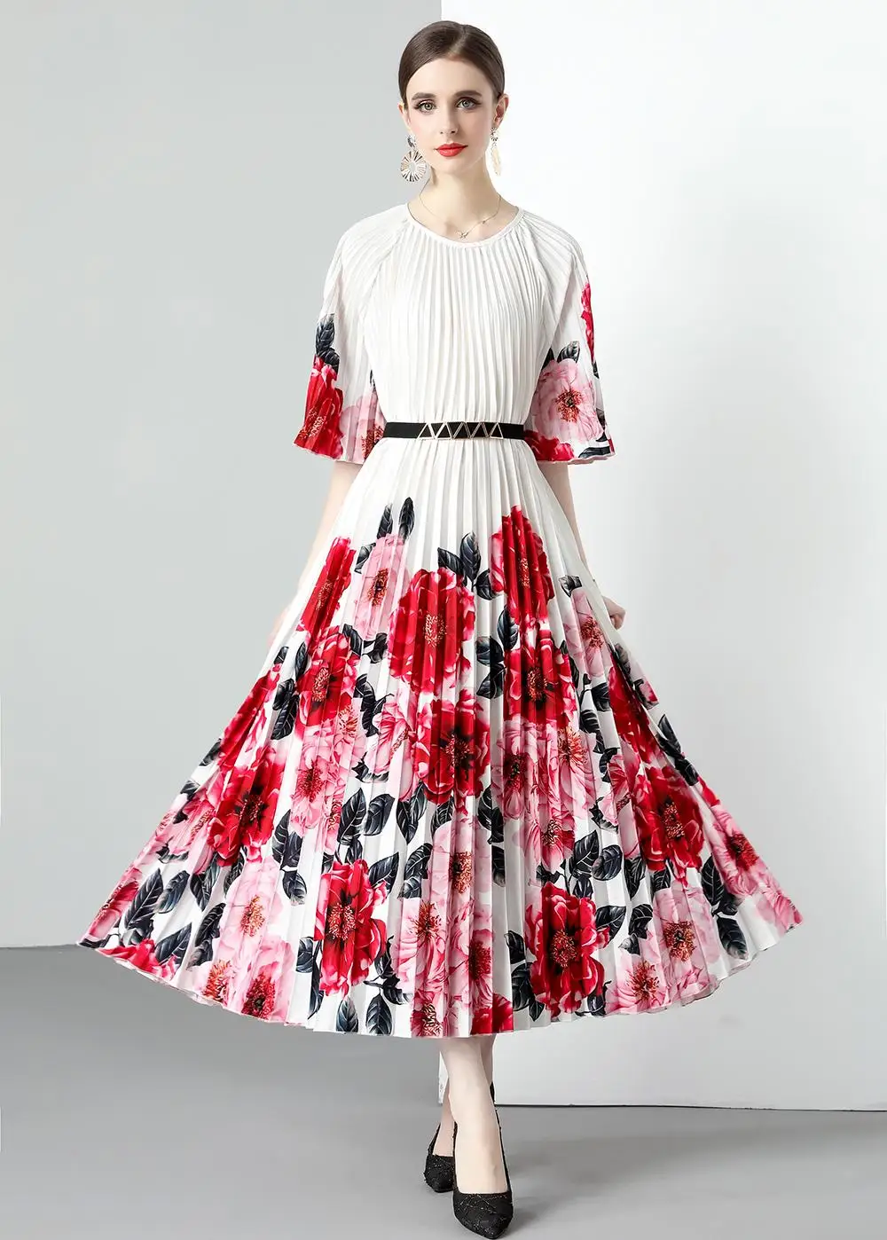 

2023 summer new big skirt loose thin temperament organ pleated dress