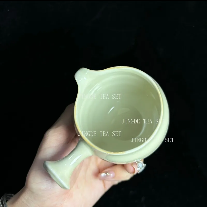 Ceramic Side Handle Fair Cup Anti Scald Household Chinese Tea Dispenser Hand Drawn Persimmon Tea Cup Tea Set Accessories