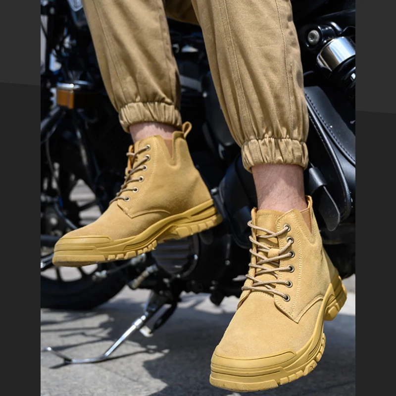 

Anti-smash and Anti-puncture Motorcycle Riding Boots High-top Autumn and Winter Fleece Outdoor Hiking Boots