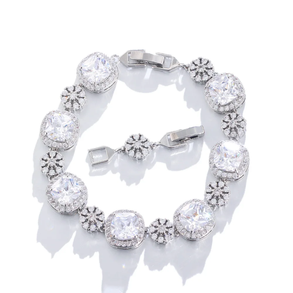 

Women's Fashion Luxury S925 Silver Square Candy AAA Zircon Bracelet Party Gift Silver Bracelet Jewelry Wholesale