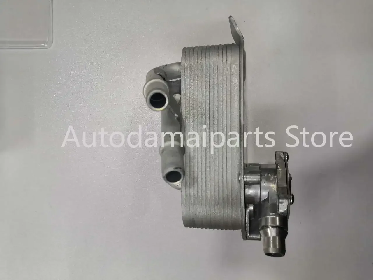 

Gearbox Radiator Oil Cooler 17217536929