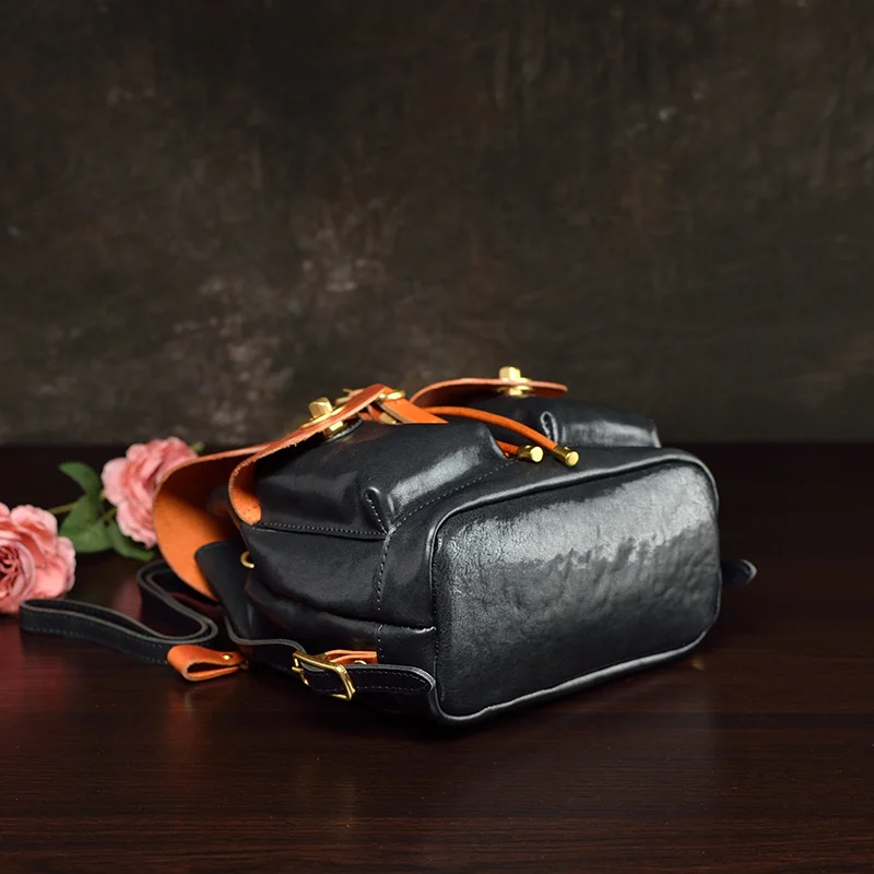 Cowhide backpack British style leather small backpack color contrast Japanese minority travel women's bag leisure 2022 new