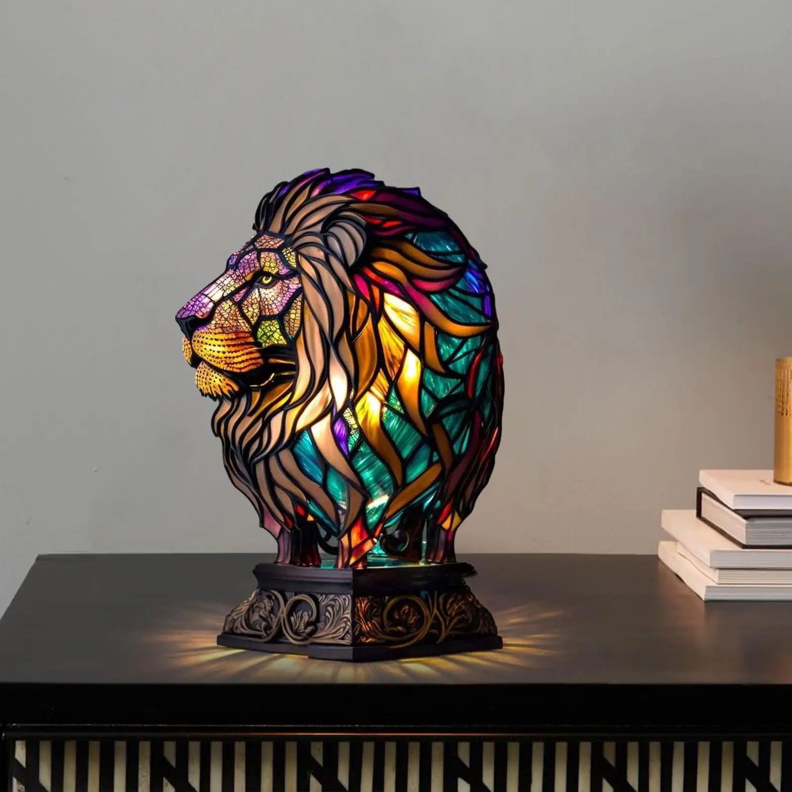 Lion Stained Bedside Table Lamp Resin Retro Art Crafts Vintage Desktop Ornament for Living Room Bedroom NightStand Hotel Gift
