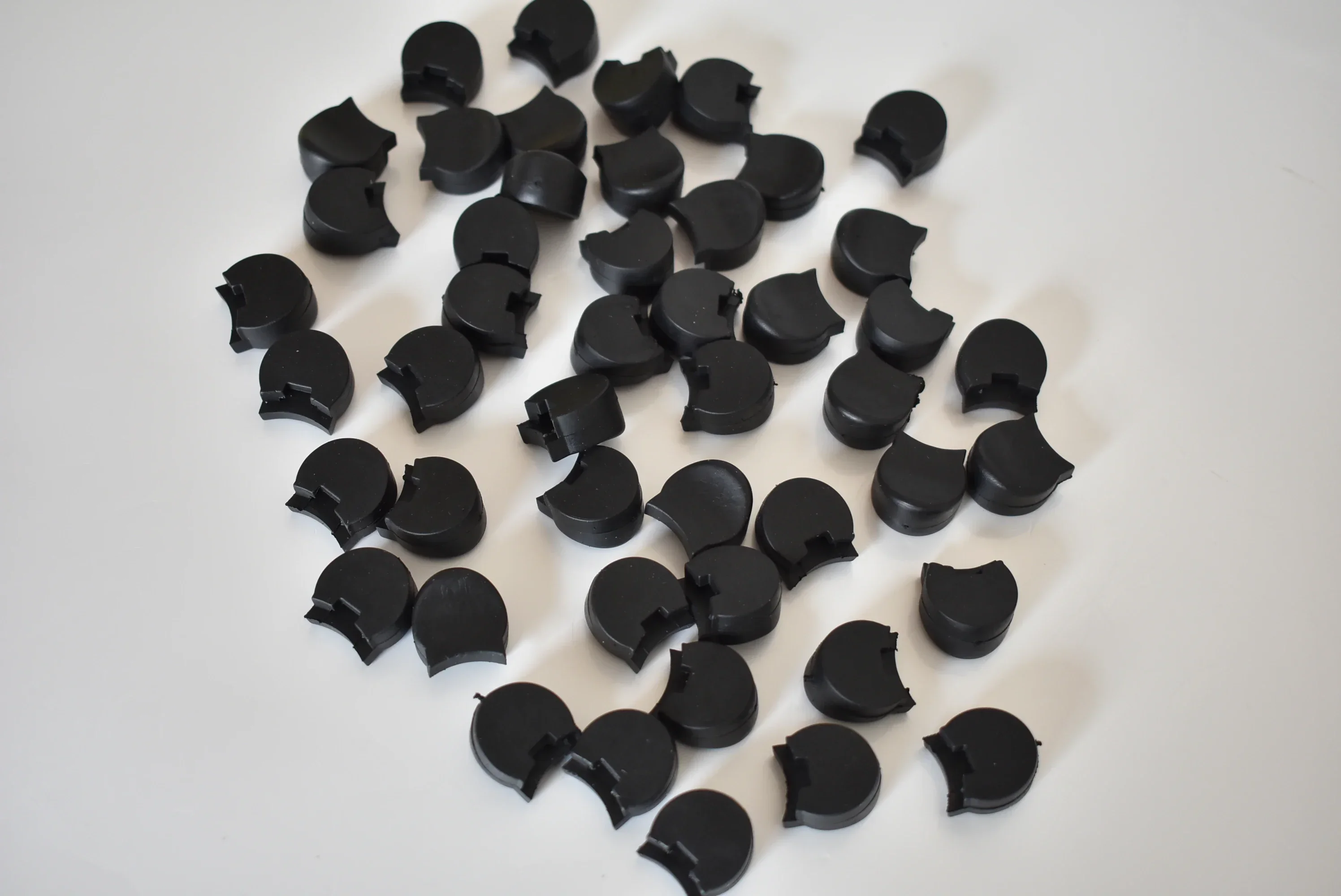 Clarinet Resin Clarinet Finger Rests, Delicate Thumb Rests, Instrument Accessories, Opening 10mm, 50Pcs
