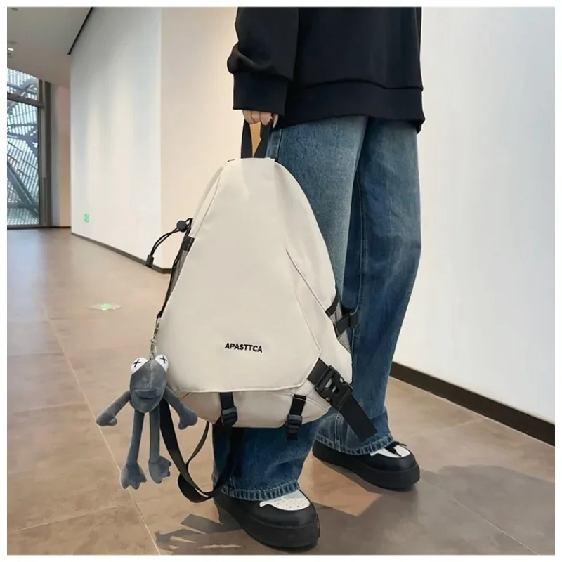 thumbnail image 1 of 2024 Nuevo bolso de pecho, bolso cruzado para hombre, multifuncional, informal, mochila de un solo hombro, gran capacidad, estilo pareja, bolsa, 1 of 5