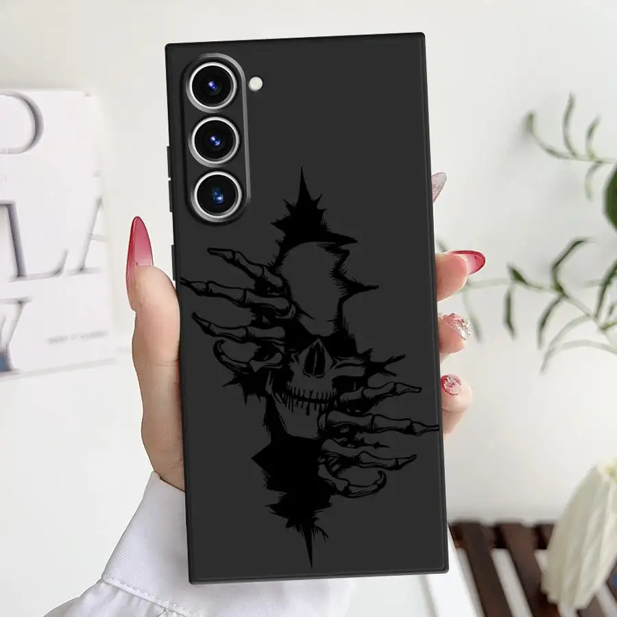 Spooky Skull Patterns Black Soft Phone Cover