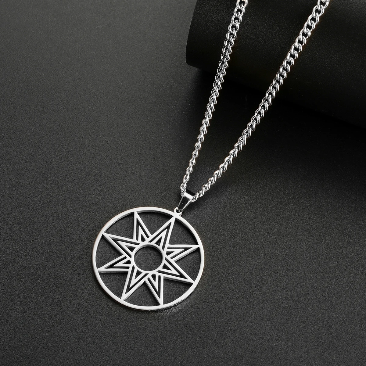 LIKGREAT Large Octagram Necklace Stainless Steel 8 Point Star of Ishtar Innana Star of Venus Charm Pendant Hellenic Necklace