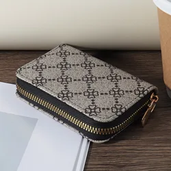 Women's Minimalist Zippered Clutch Wallet - Stylish and Sleek Design (GREY)