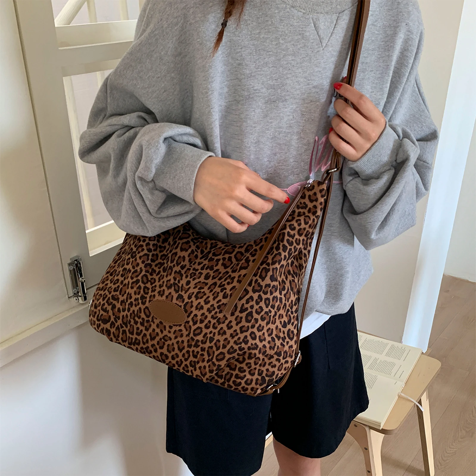 Faux Suede Shoulder Bag Adjustable Shoulder Strap Underarm Bag Leopard Print Top Handle Handbag for Women Travel Shopping Work
