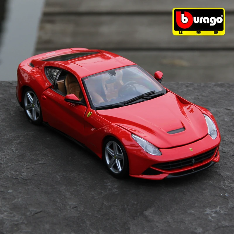 Ferrari F12 Berlinetta Red 1/24 Diecast Model Car by Bburago