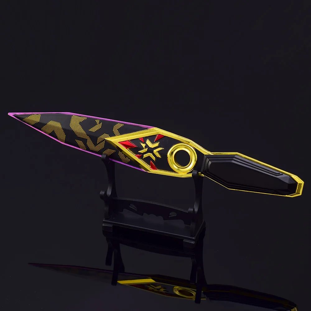 https://ae01.alicdn.com/kf/Sdd97eab90e844b4d80b222980380b194Z/Valorant-Weapon-Melee-Champions-2023-Kunai-Purple-Edge-Game-Peripheral-22cm-Metal-Ninja-Samurai-Sword-Weapon.jpg