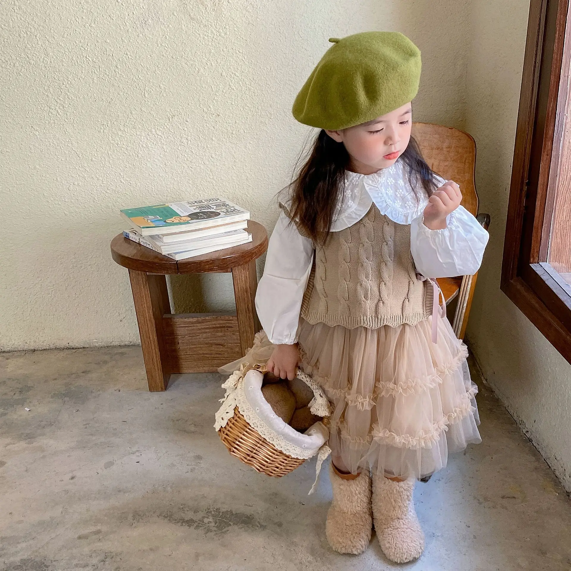 Korean Style Children Knit Vest for Girls Autumn Winter Sleeveless Waistcoat Jacket Fashion Loose Vest Coat QZ303 children vest