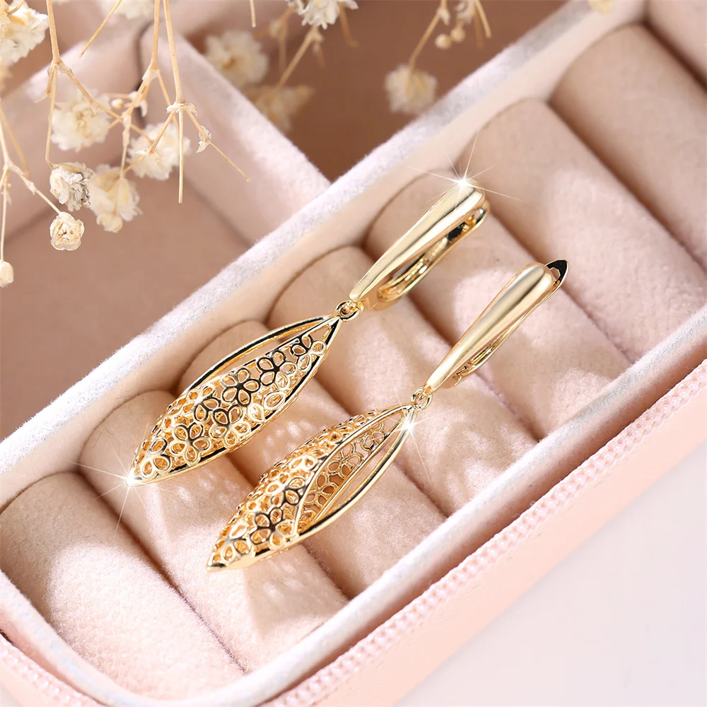 Antique Hollow Flower Tassel Pendant Hoop Earrings For Women Vintage Gold Color Ear Buckle Wedding Jewelry Engagement Party Gift